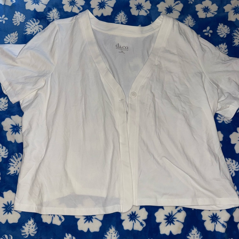D&Co Women's White Cardigan